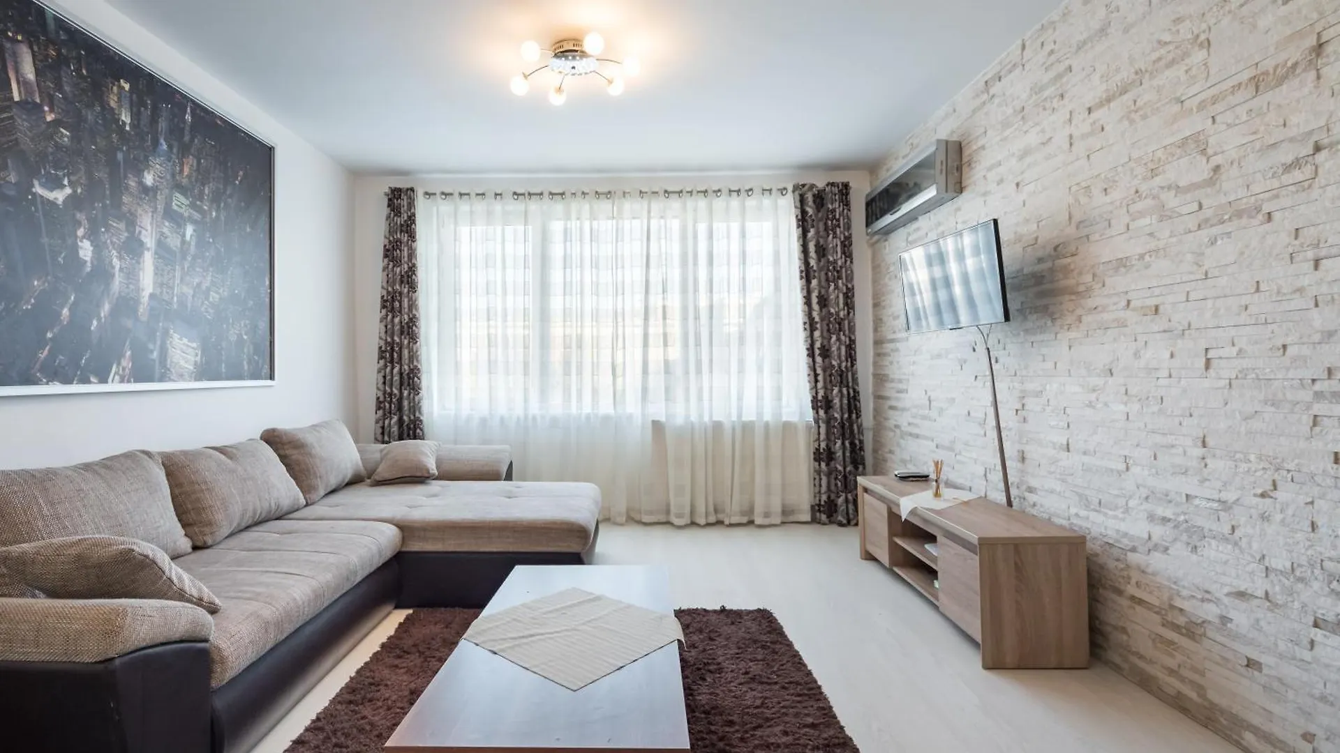 Iconic View - Sala Palatului - Top Location Cozy & Comfy Boekarest