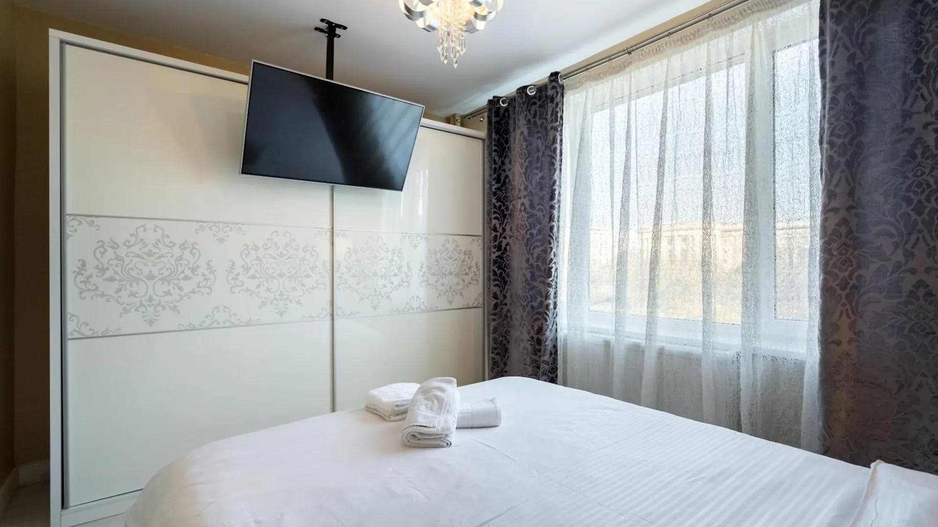 Appartement Iconic View - Sala Palatului - Top Location Cozy & Comfy Boekarest
