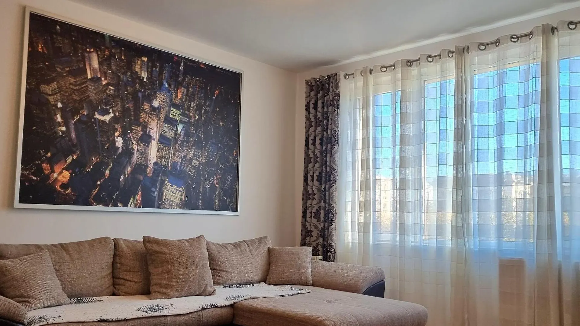 Iconic View - Sala Palatului - Top Location Cozy & Comfy Boekarest