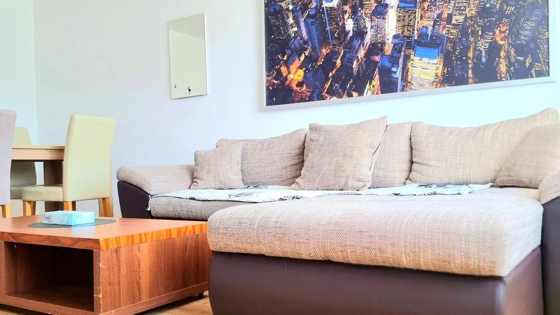 Iconic View - Sala Palatului - Top Location Cozy & Comfy Boekarest Appartement